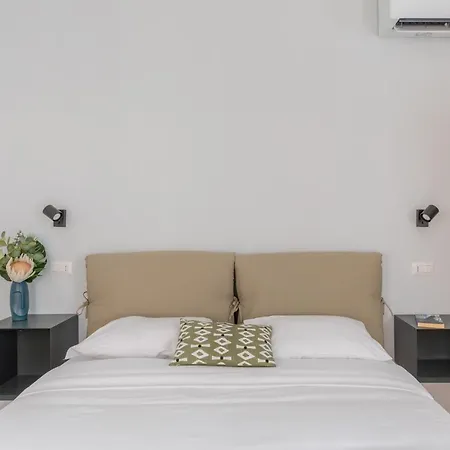 Ferienwohnung Iflat Trevi Charming Rom Exterior foto