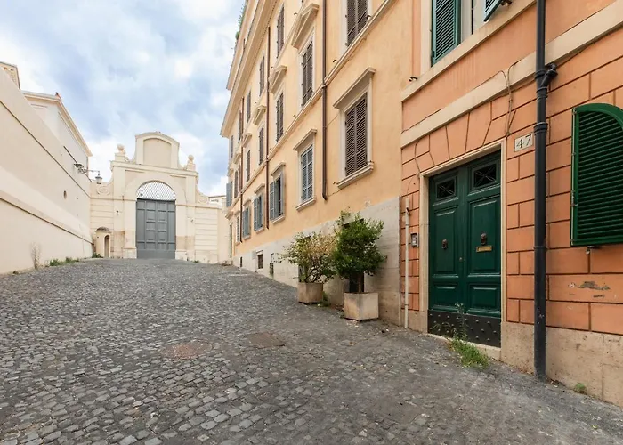 Iflat Trevi Charming